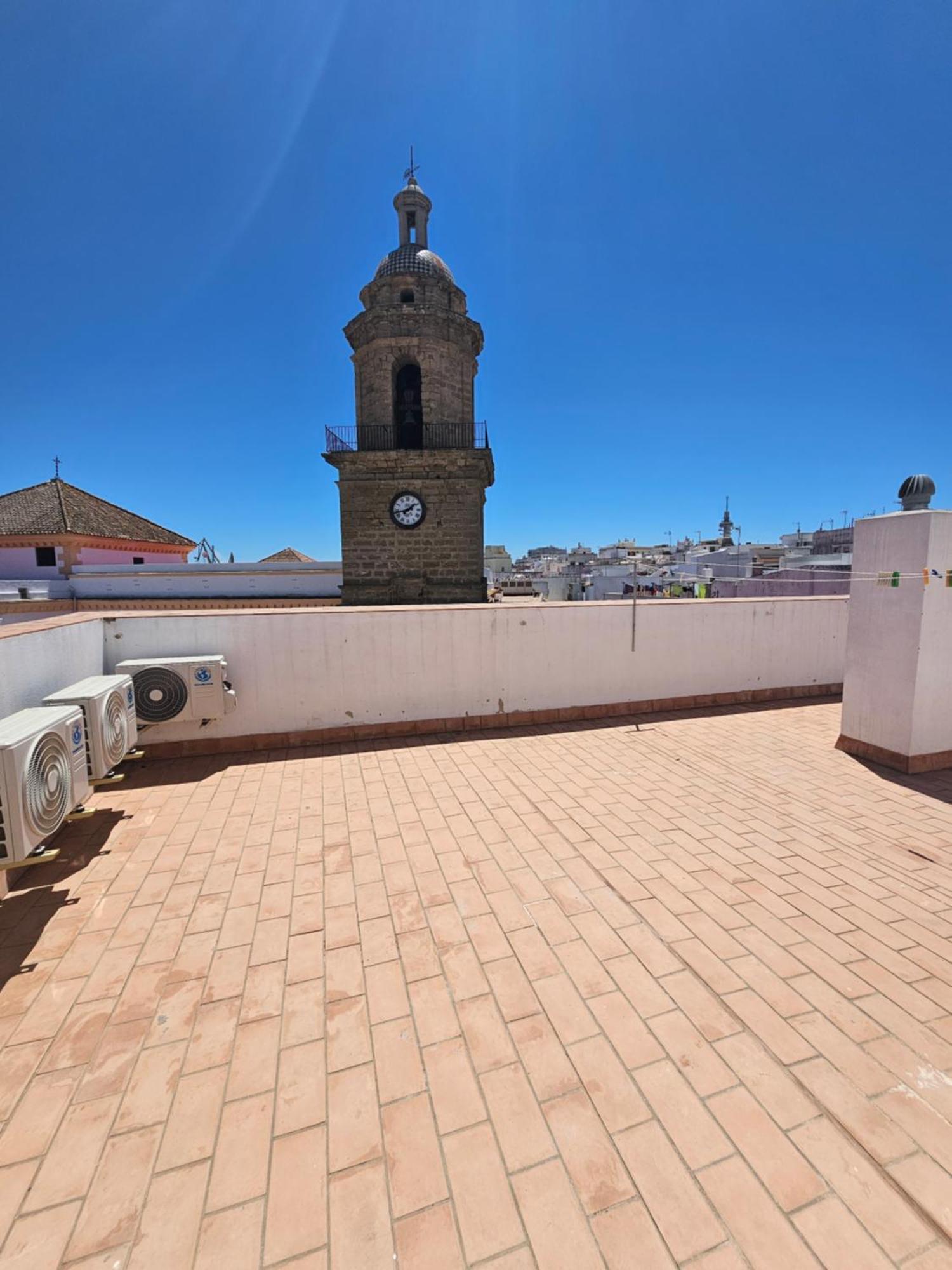 Apartamentos Plaza Santo Domingo Cadiz Exterior photo