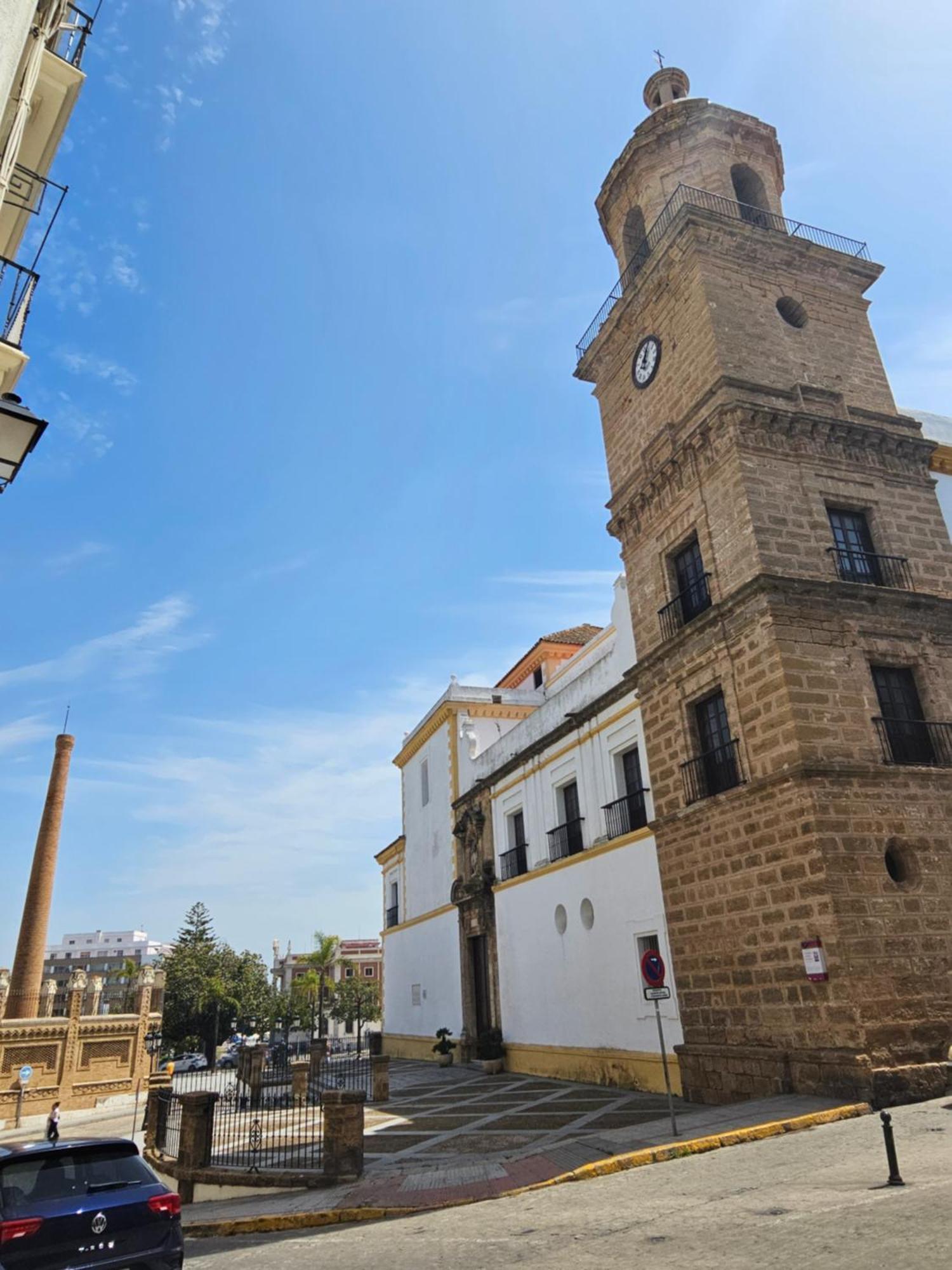 Apartamentos Plaza Santo Domingo Cadiz Exterior photo