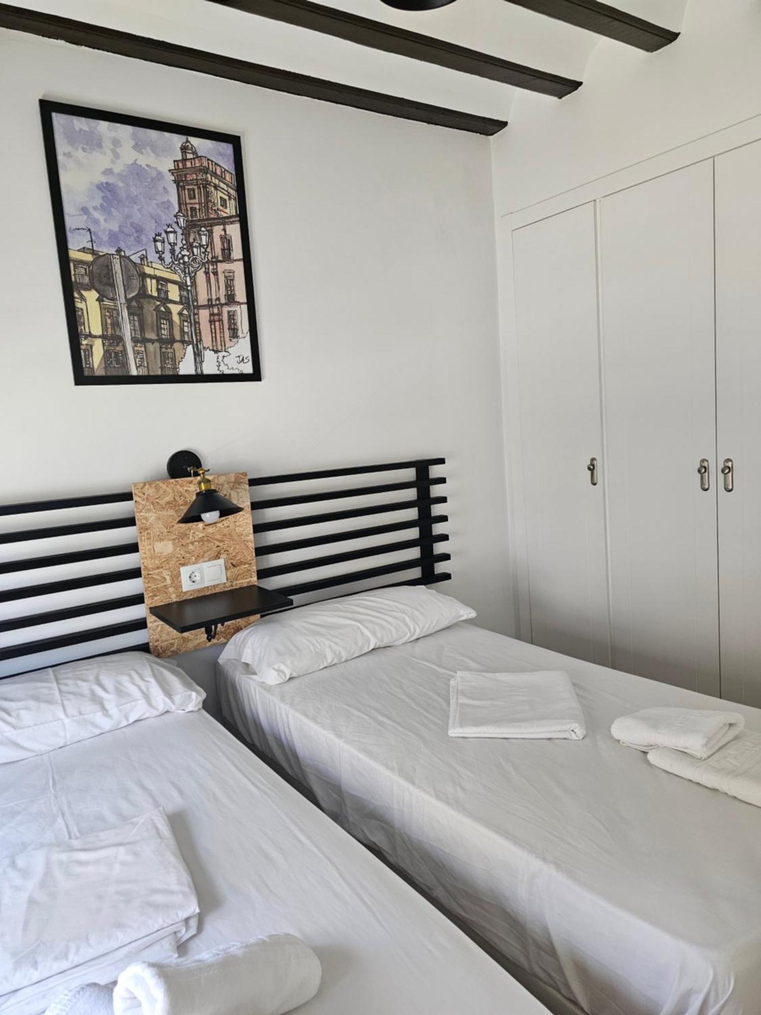 Apartamentos Plaza Santo Domingo Cadiz Exterior photo